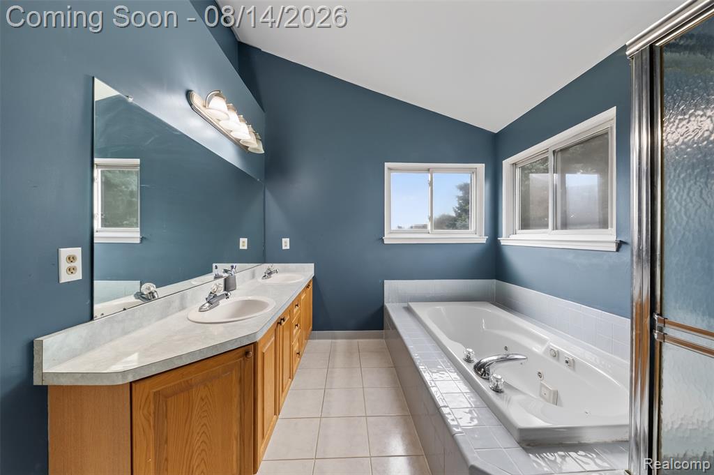 1613 Oak Squire Court Property Photo 32