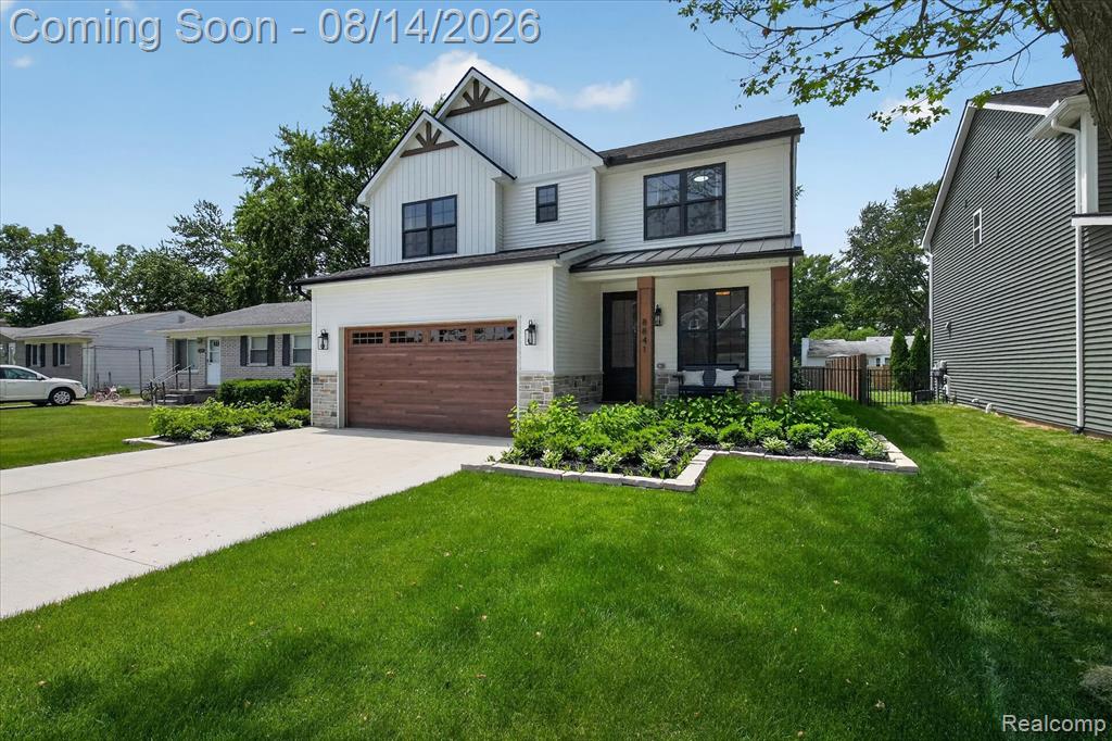 9295 Elmhurst Avenue Property Photo 3