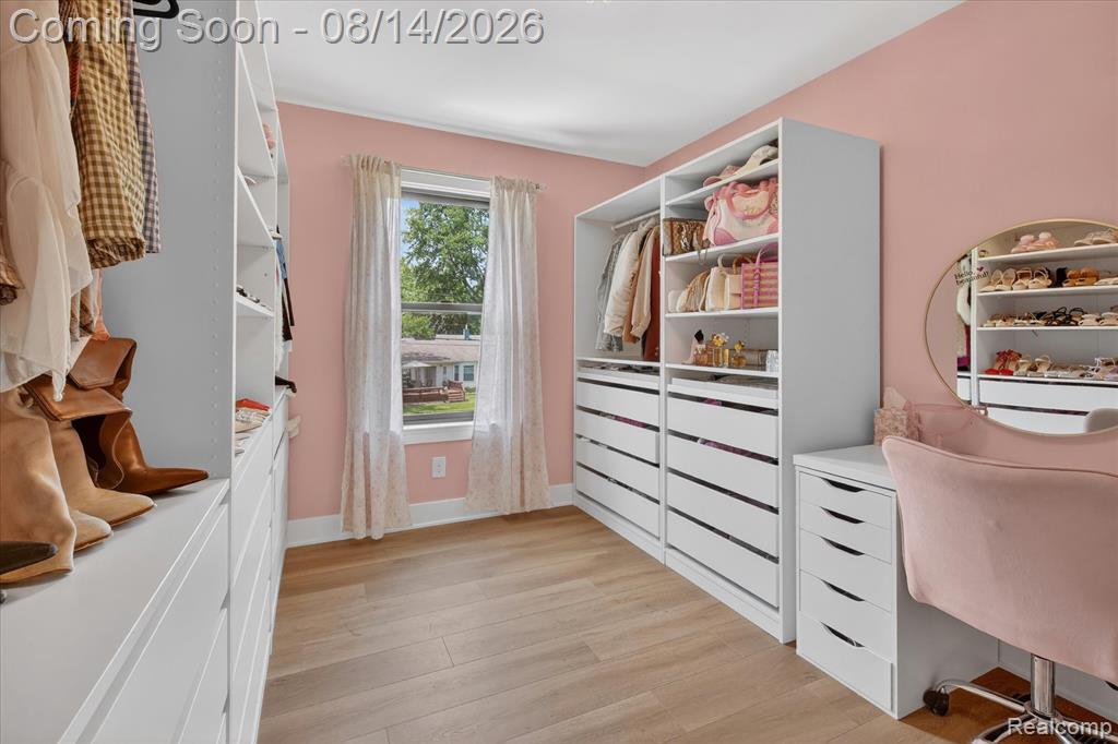 9295 Elmhurst Avenue Property Photo 27