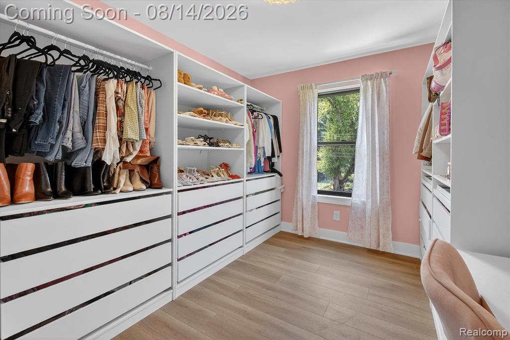 9295 Elmhurst Avenue Property Photo 28