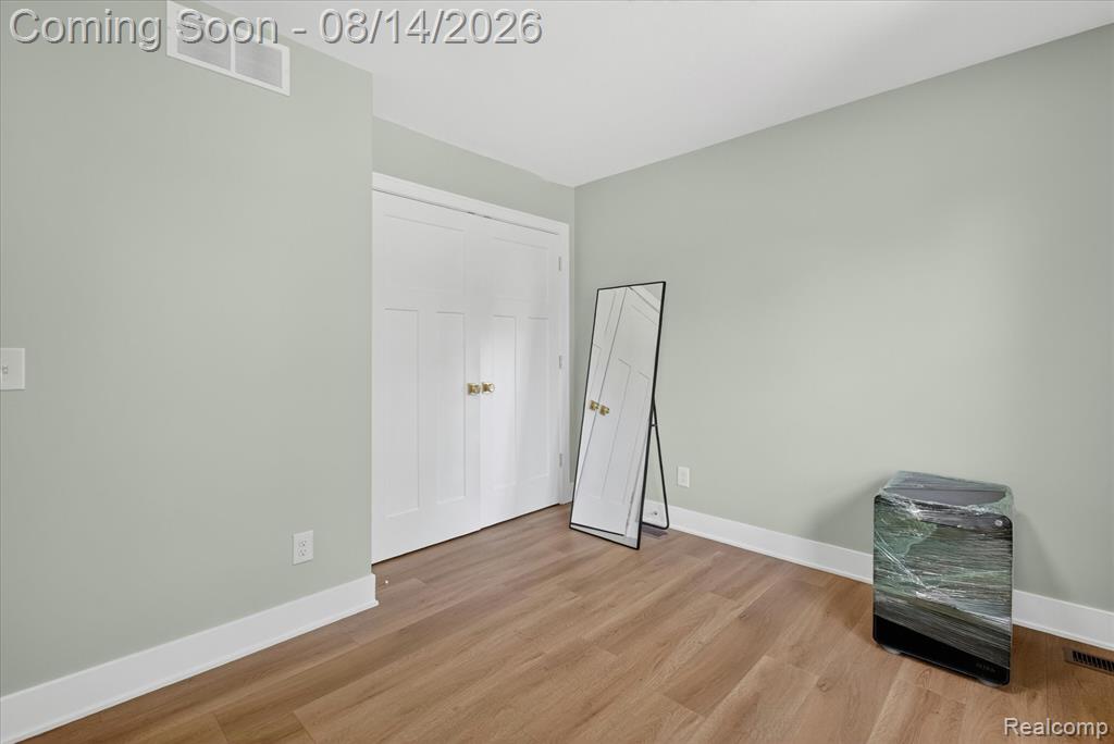 9295 Elmhurst Avenue Property Photo 35