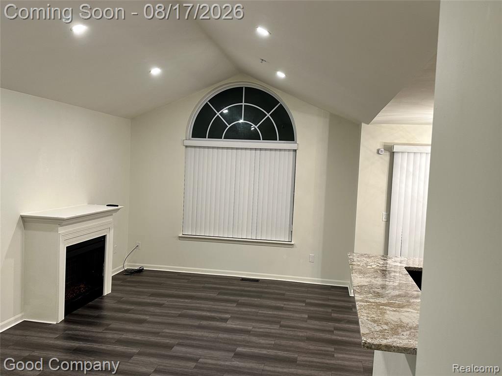 29603 Fox Run Circle Property Photo 4