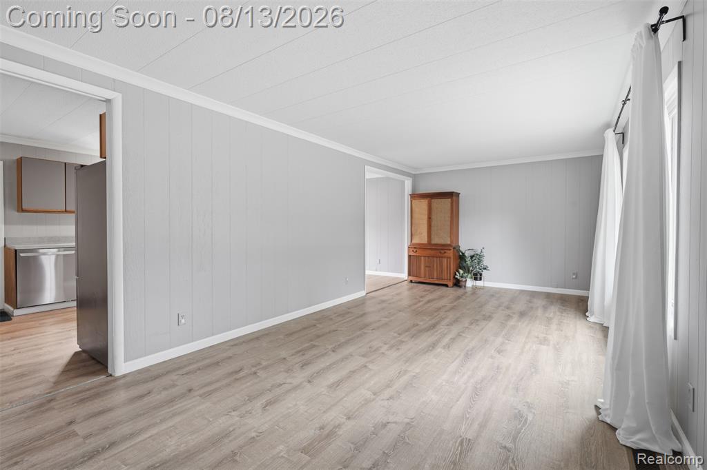 1217 E Commerce Street Property Photo 3