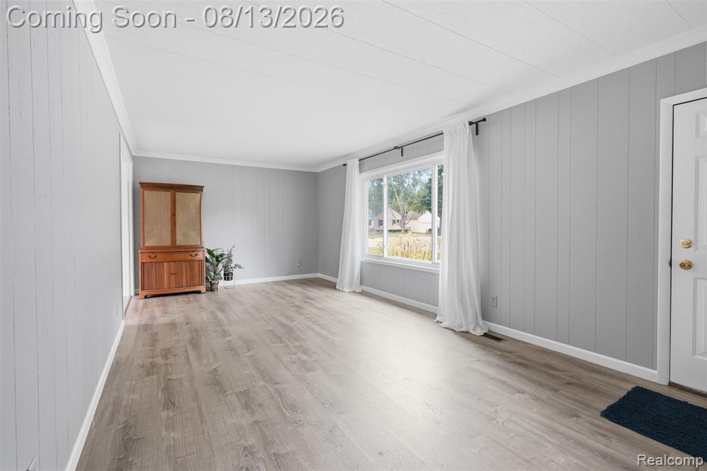 1217 E Commerce Street Property Photo 4
