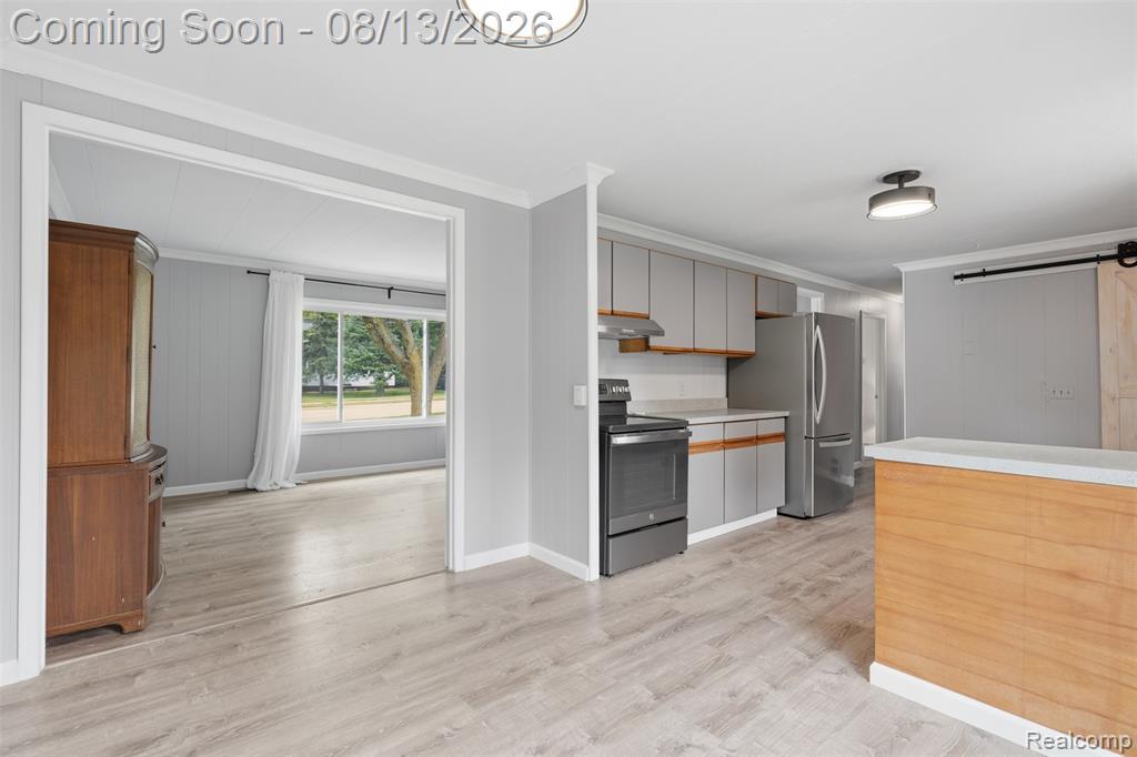 1217 E Commerce Street Property Photo 8