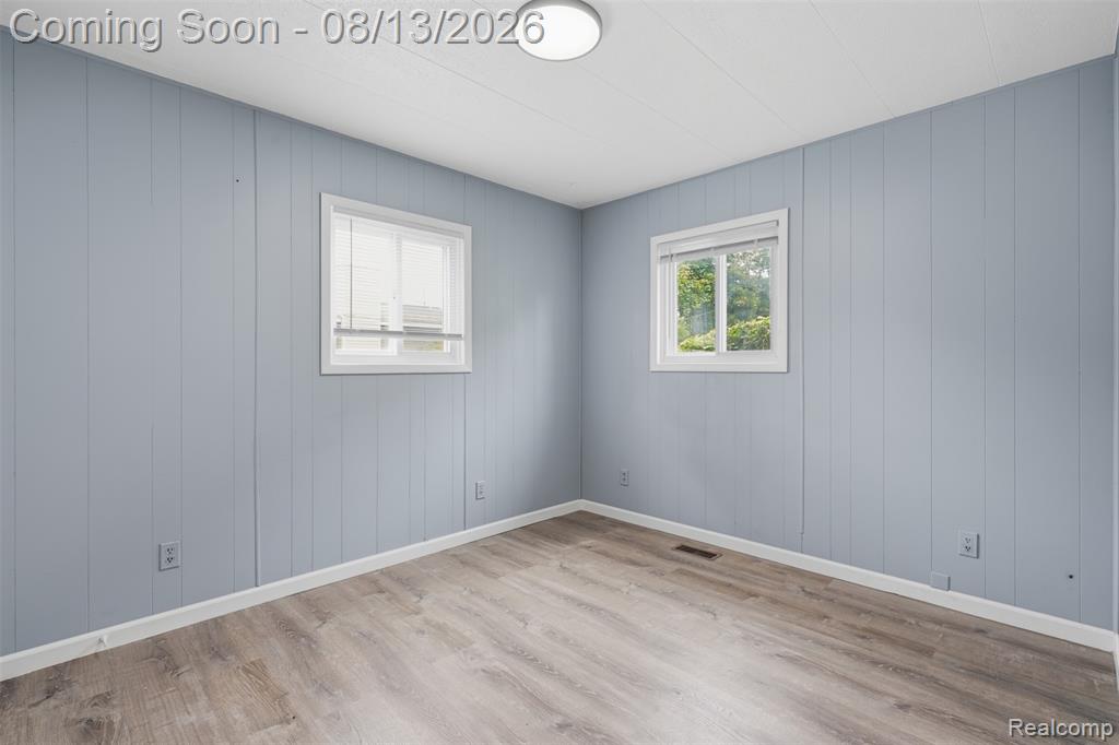 1217 E Commerce Street Property Photo 13