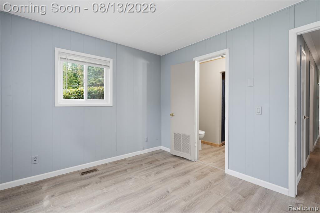 1217 E Commerce Street Property Photo 14
