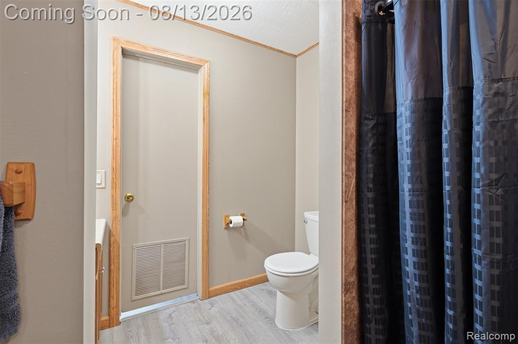 1217 E Commerce Street Property Photo 18