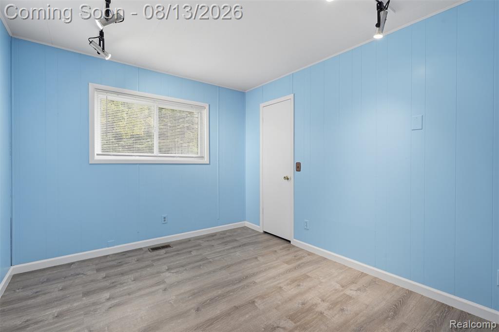 1217 E Commerce Street Property Photo 21