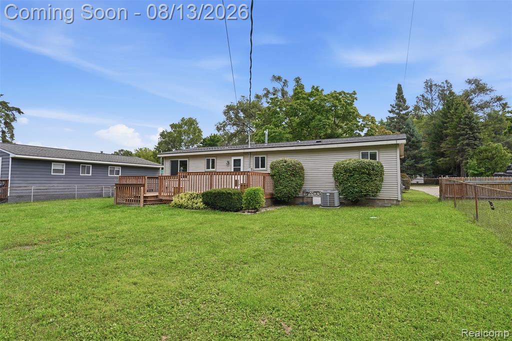 1217 E Commerce Street Property Photo 28