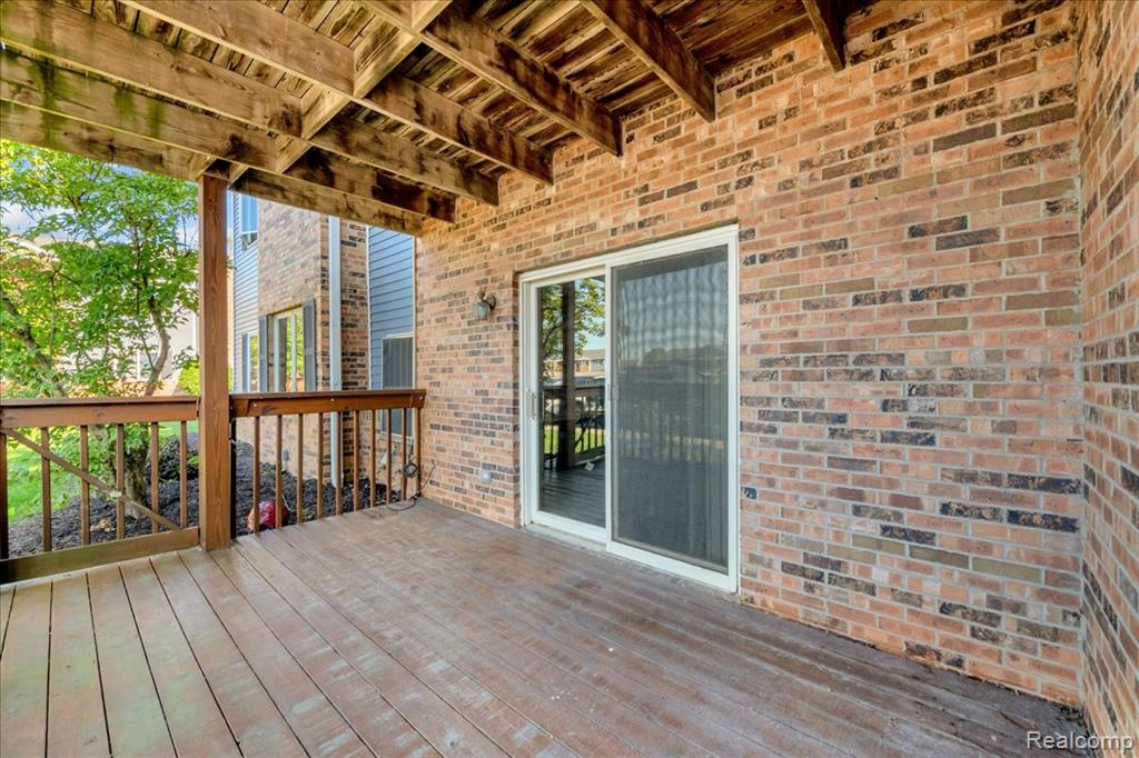 1395 Harbour Boulevard Property Photo 20