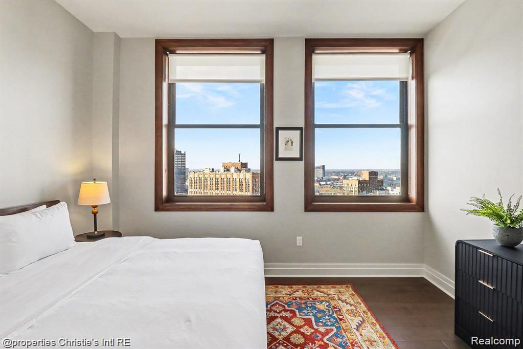 1 Park Avenue Property Photo 20