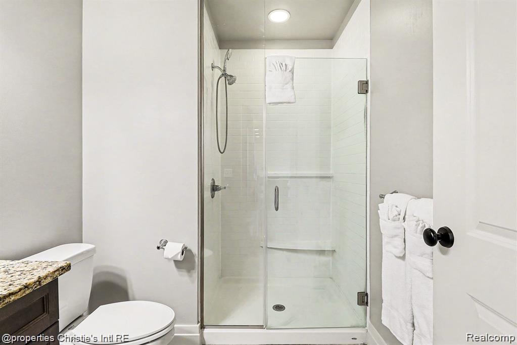 1 Park Avenue Property Photo 22
