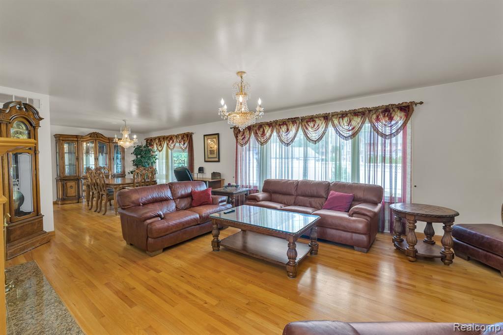 7771 Esper Boulevard Property Photo 13