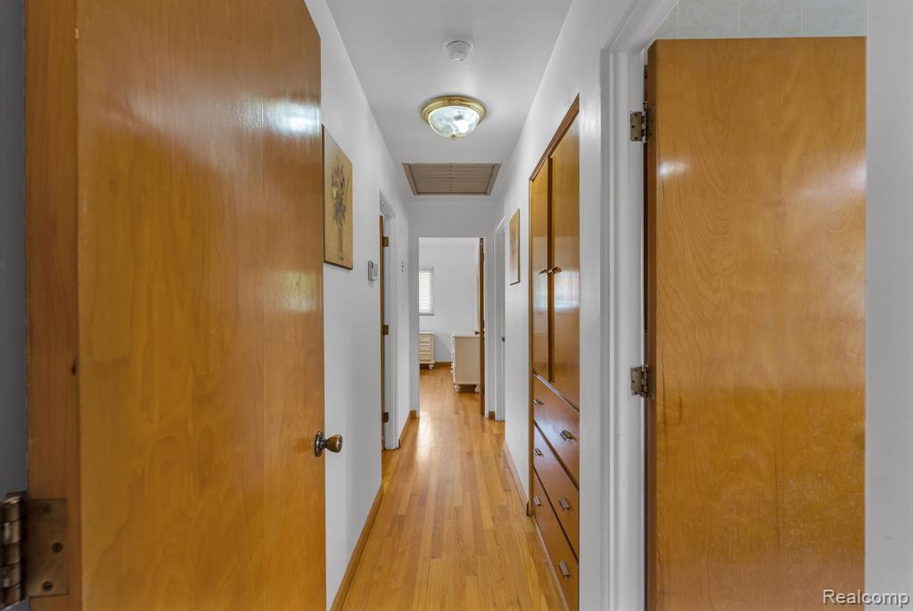7771 Esper Boulevard Property Photo 23