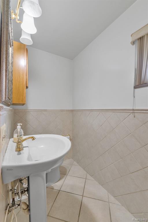 7771 Esper Boulevard Property Photo 34
