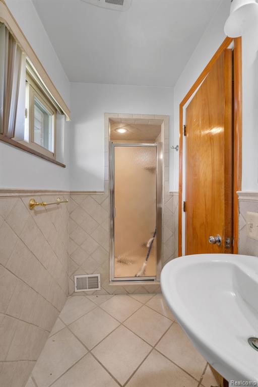 7771 Esper Boulevard Property Photo 35