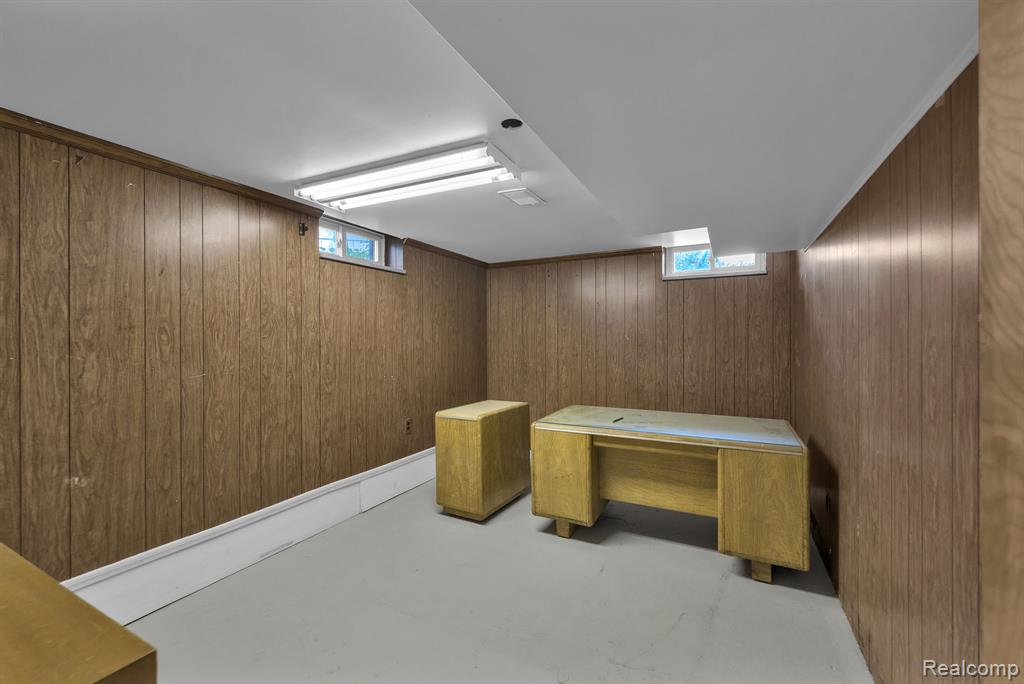7771 Esper Boulevard Property Photo 37