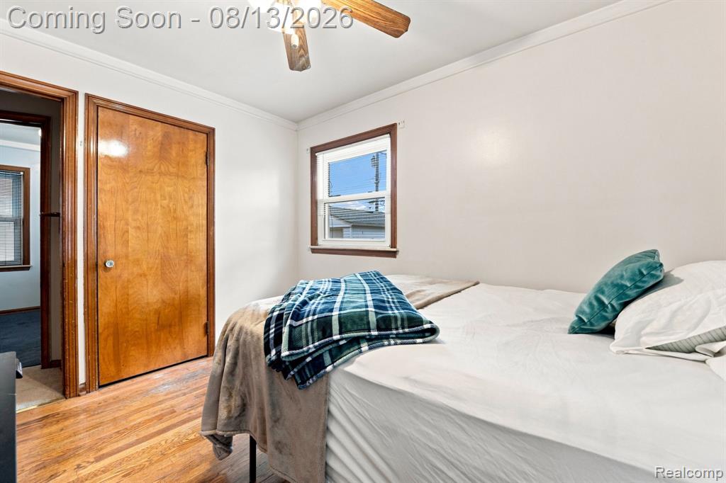 17612 Sprenger Avenue Property Photo 12