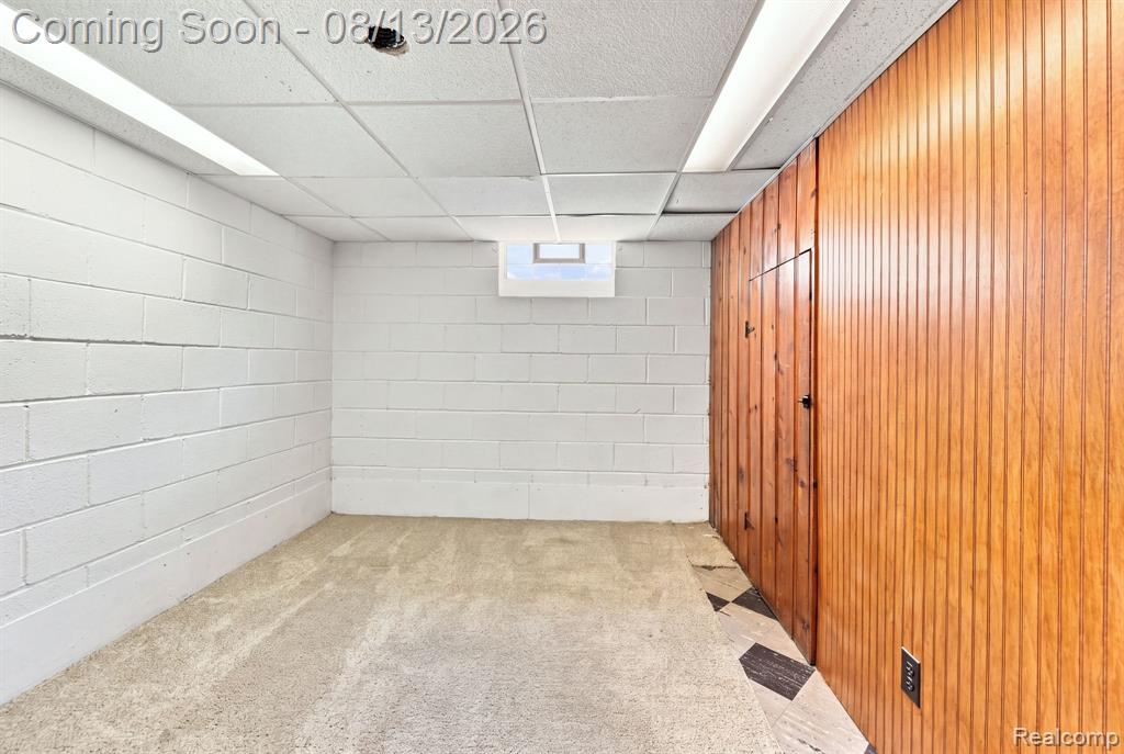 17612 Sprenger Avenue Property Photo 18