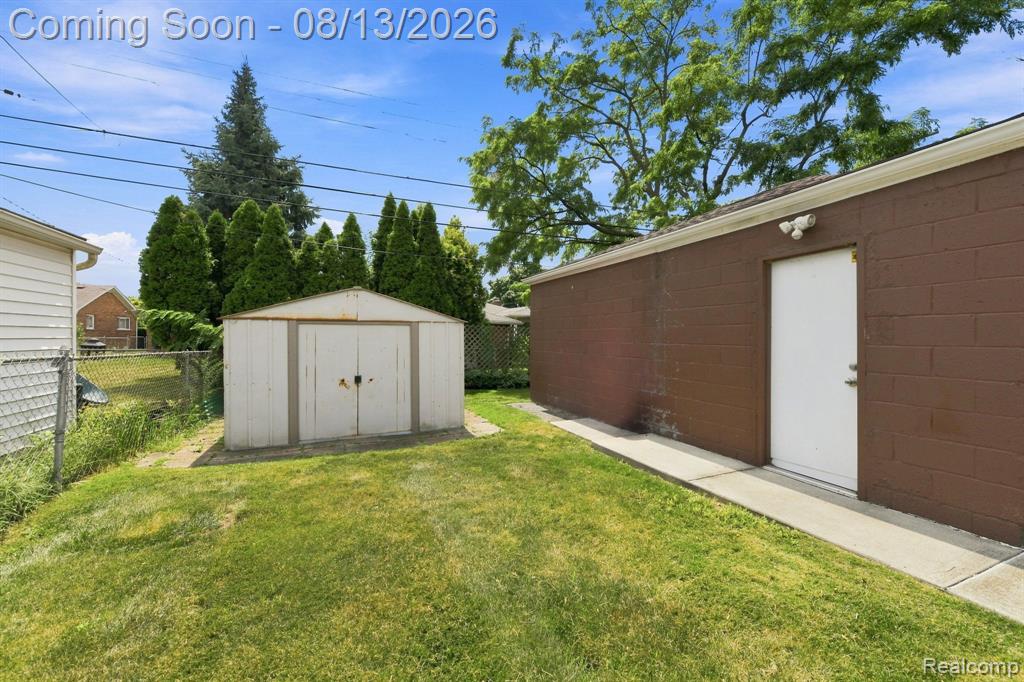 17612 Sprenger Avenue Property Photo 22