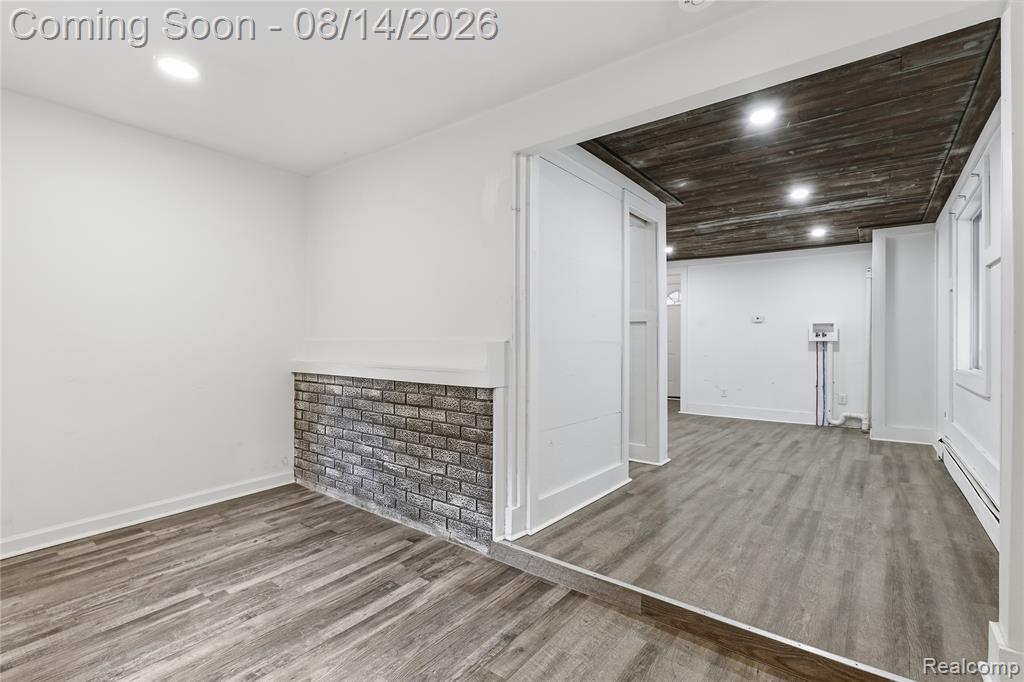 900 Tyler Road Property Photo 14