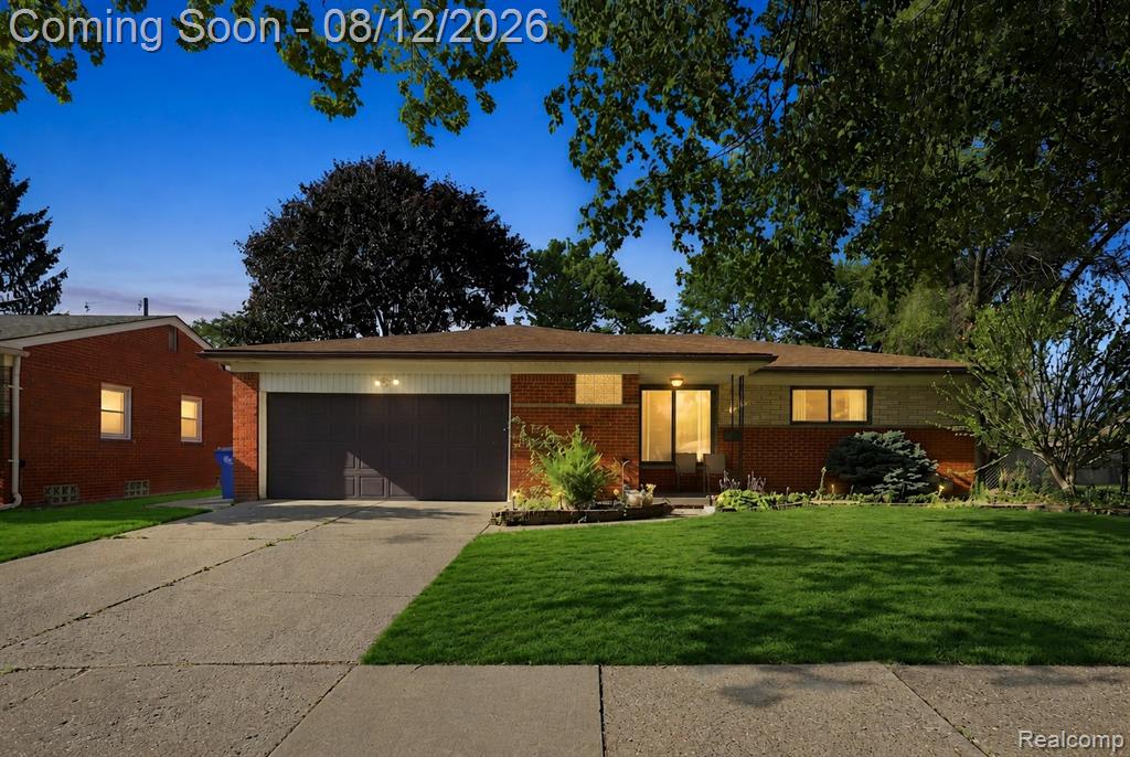 5383 Gerald Street Property Photo 1