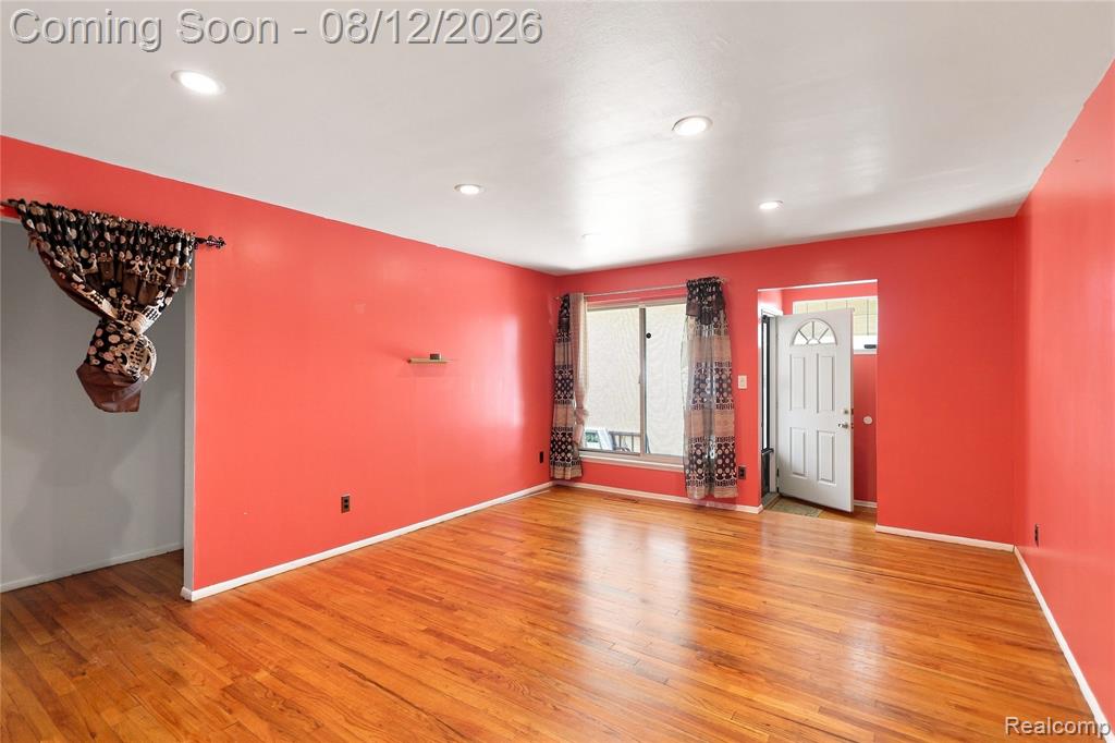 5383 Gerald Street Property Photo 6