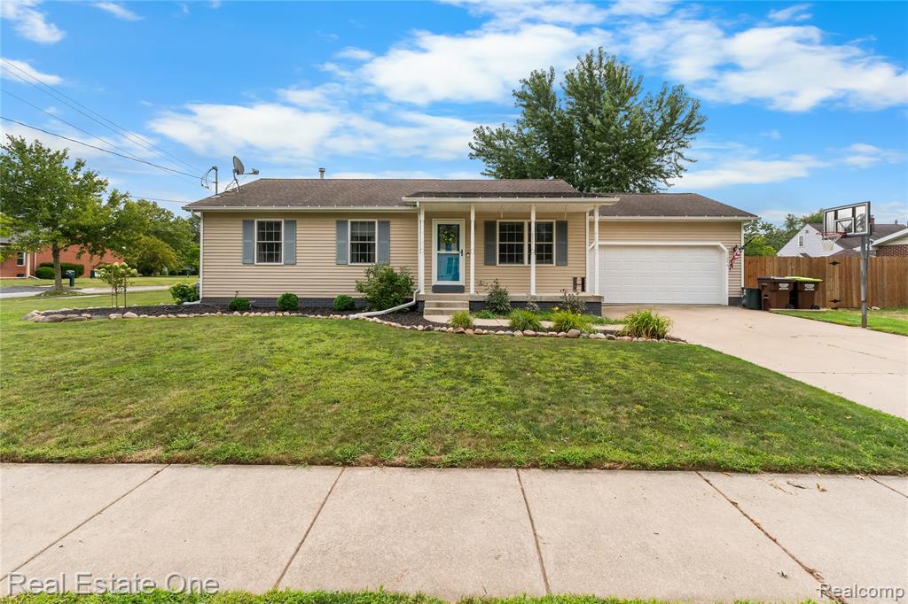 1100 Jane Street Property Photo 1