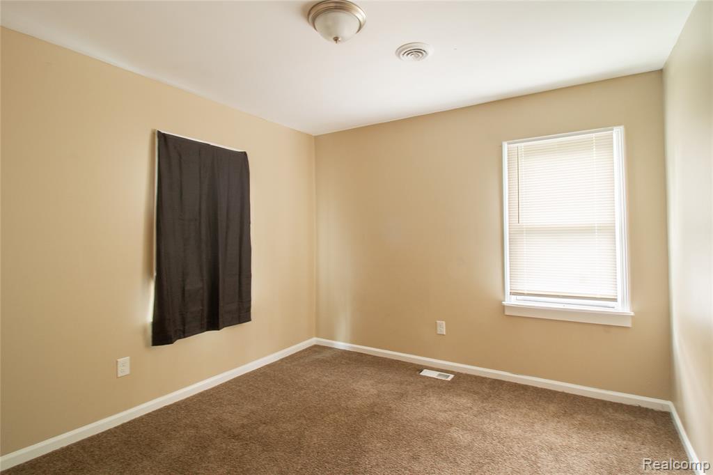14874 Dolphin Street Property Photo 10