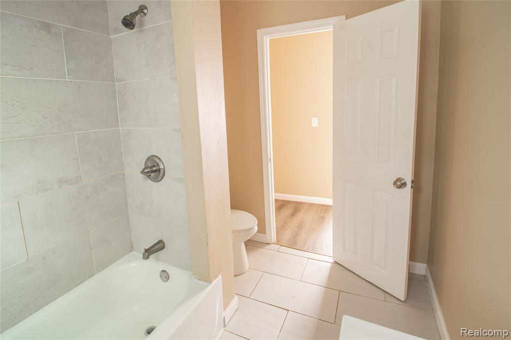 14874 Dolphin Street Property Photo 14