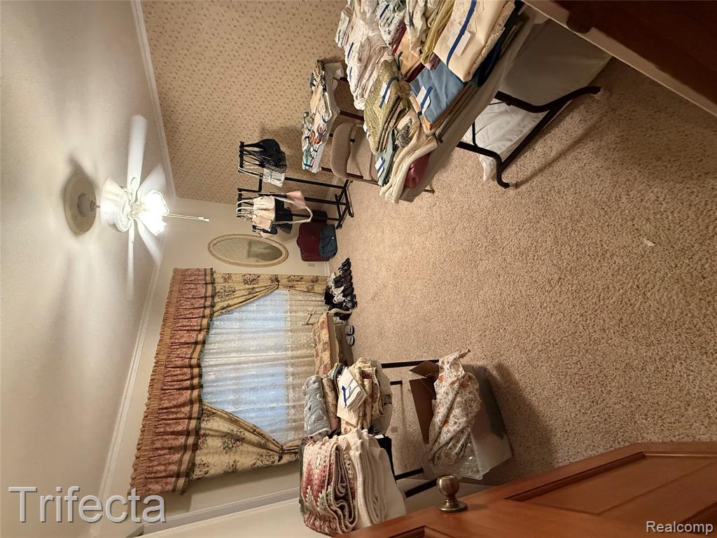 16019 Rivershore Lane Property Photo 7