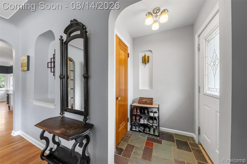 13953 Marion Property Photo 3