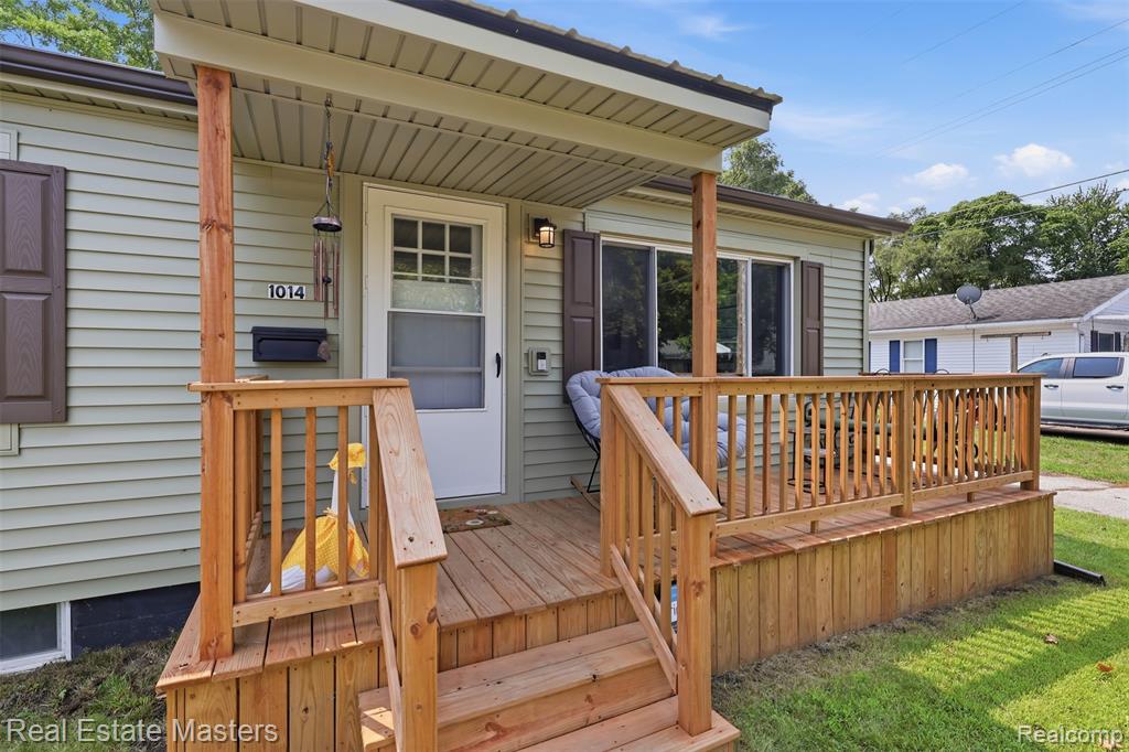 1014 Cypress Street Property Photo 6