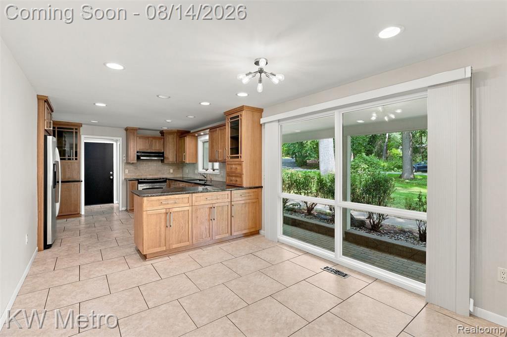 4966 Whispering Pine Lane Property Photo 21