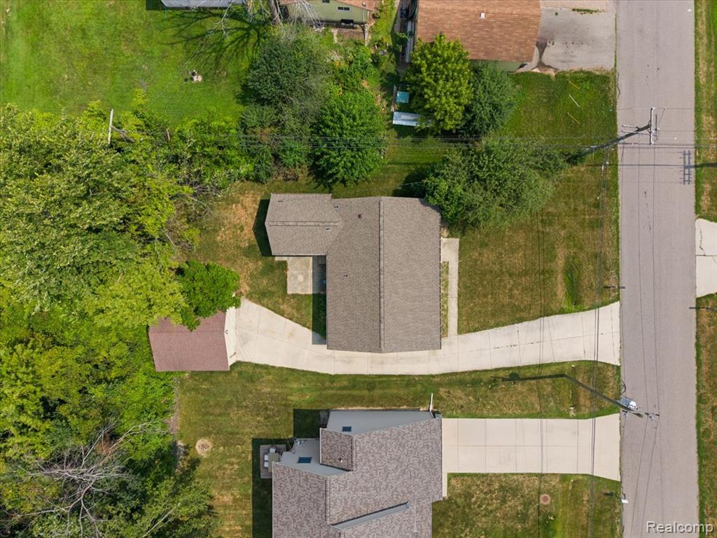 1754 Ruby Avenue Property Photo 7