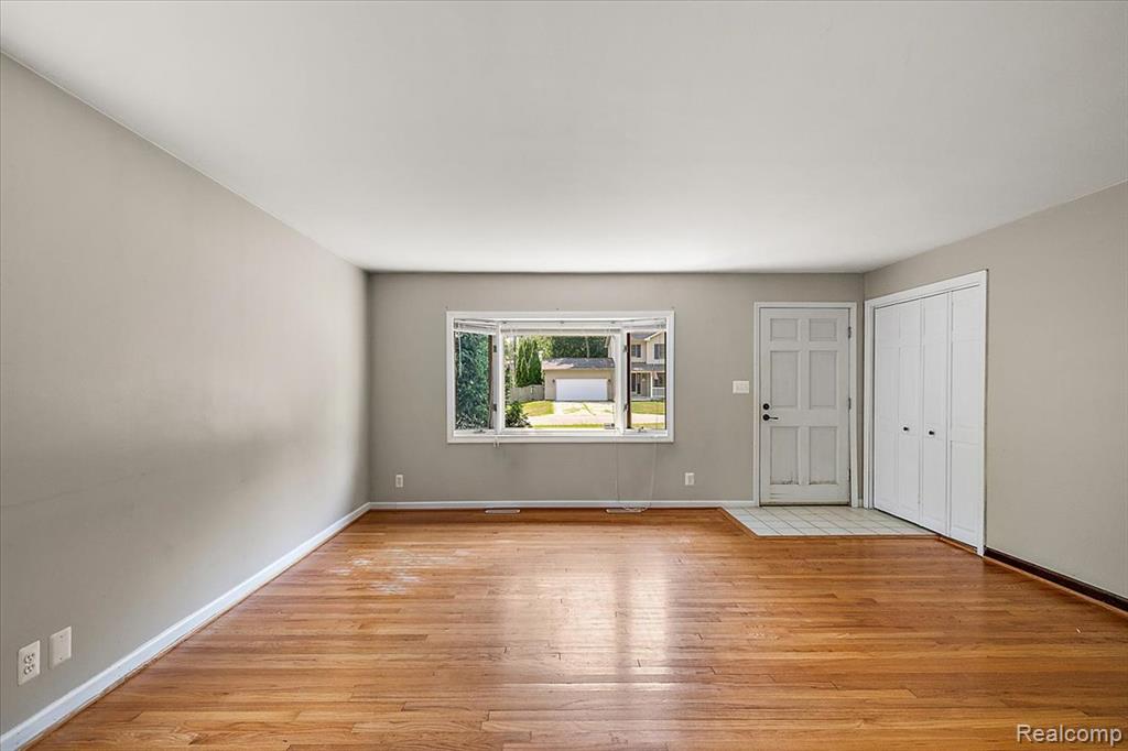 1754 Ruby Avenue Property Photo 10