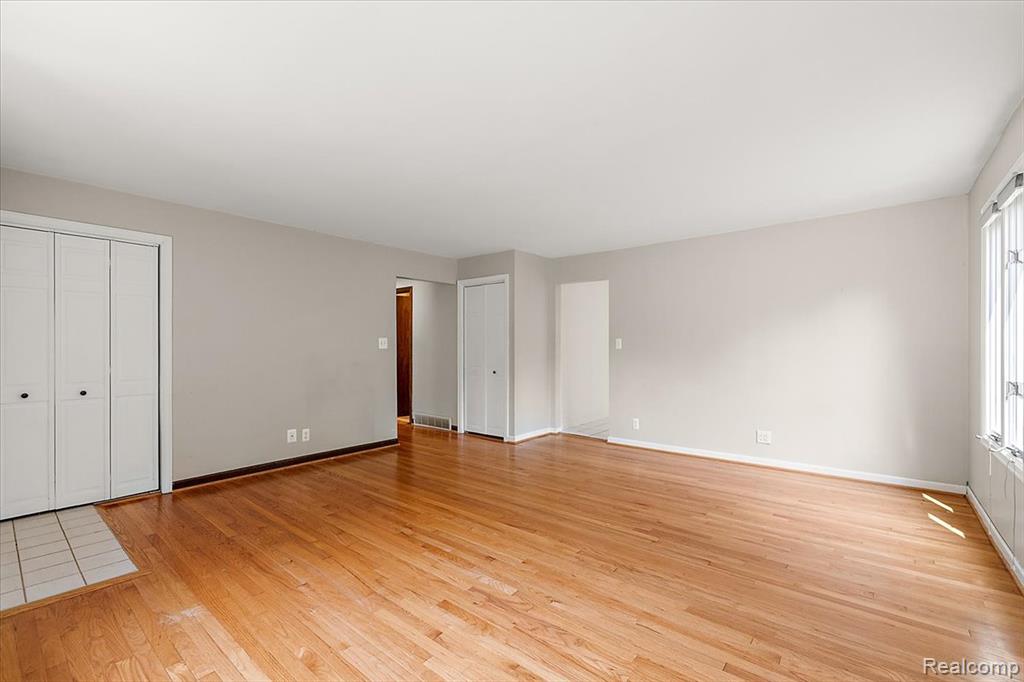 1754 Ruby Avenue Property Photo 13
