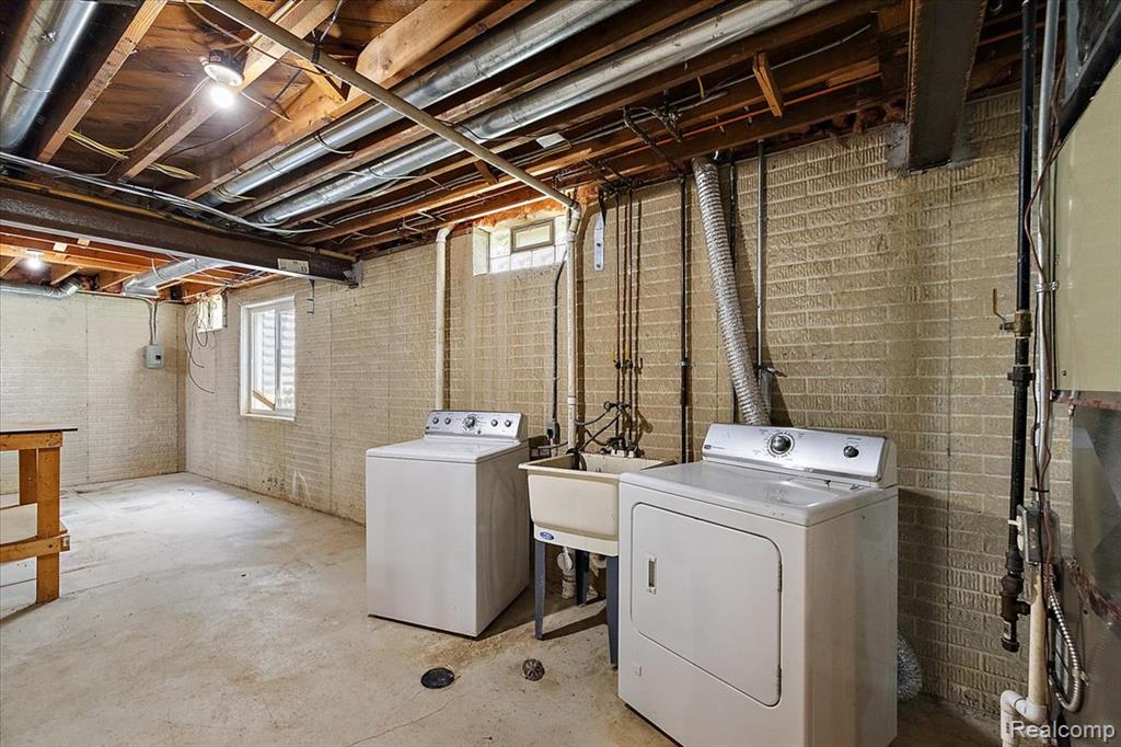 1754 Ruby Avenue Property Photo 38