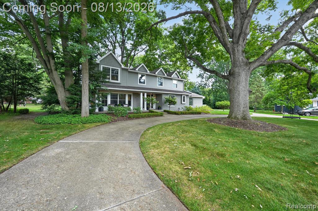 32240 Robinhood Drive Property Photo 1