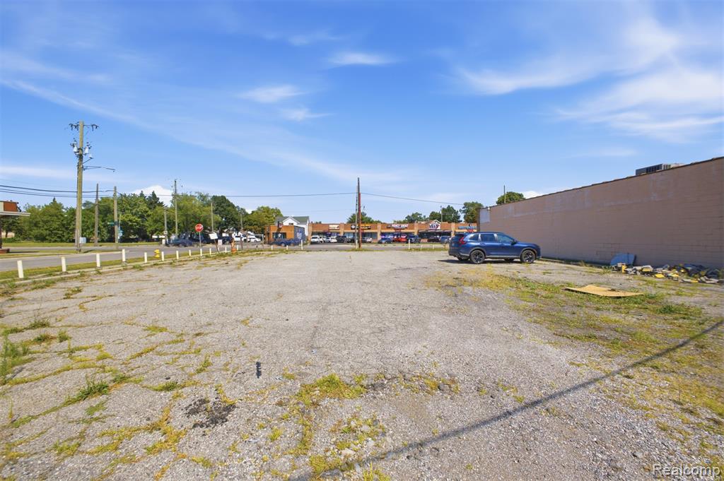 6901 Wyoming Avenue Property Photo 6