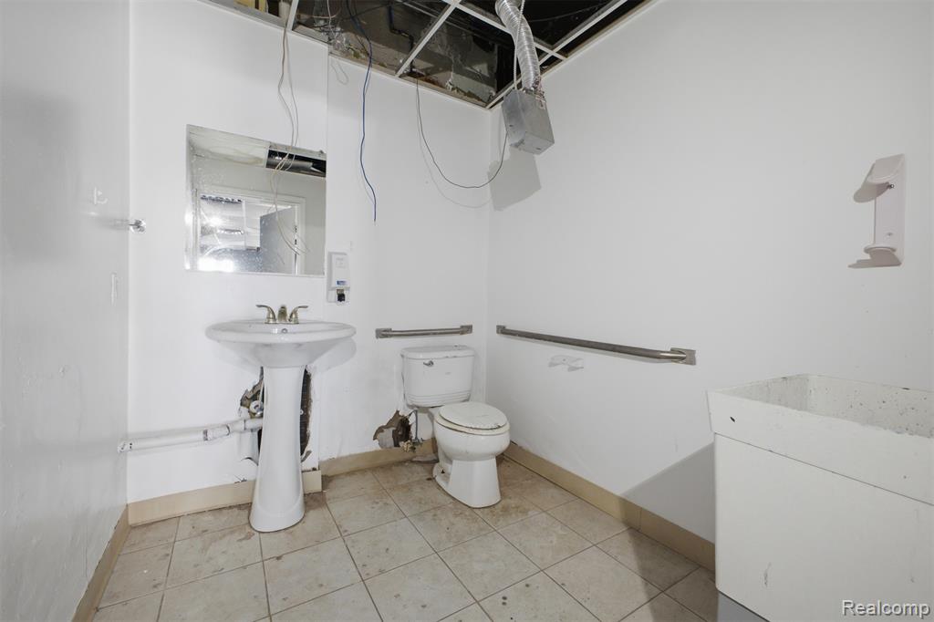 6901 Wyoming Avenue Property Photo 22