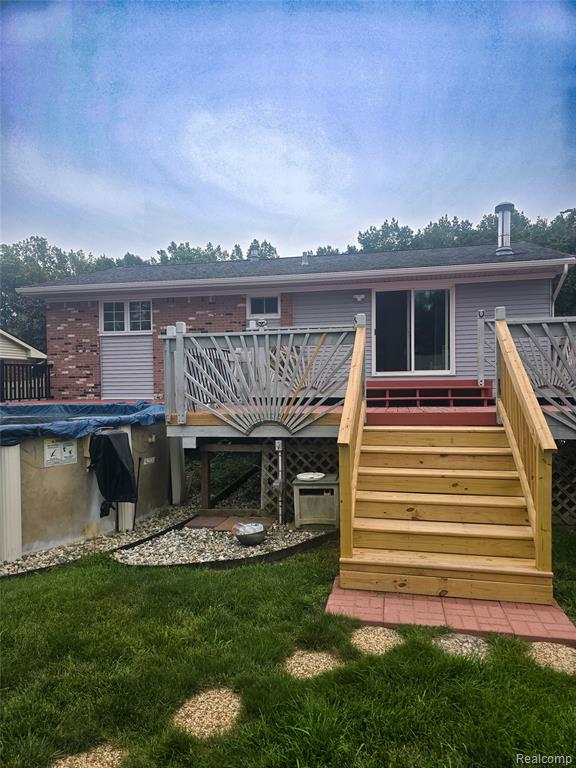 22792 Armstrong Avenue Property Photo 5