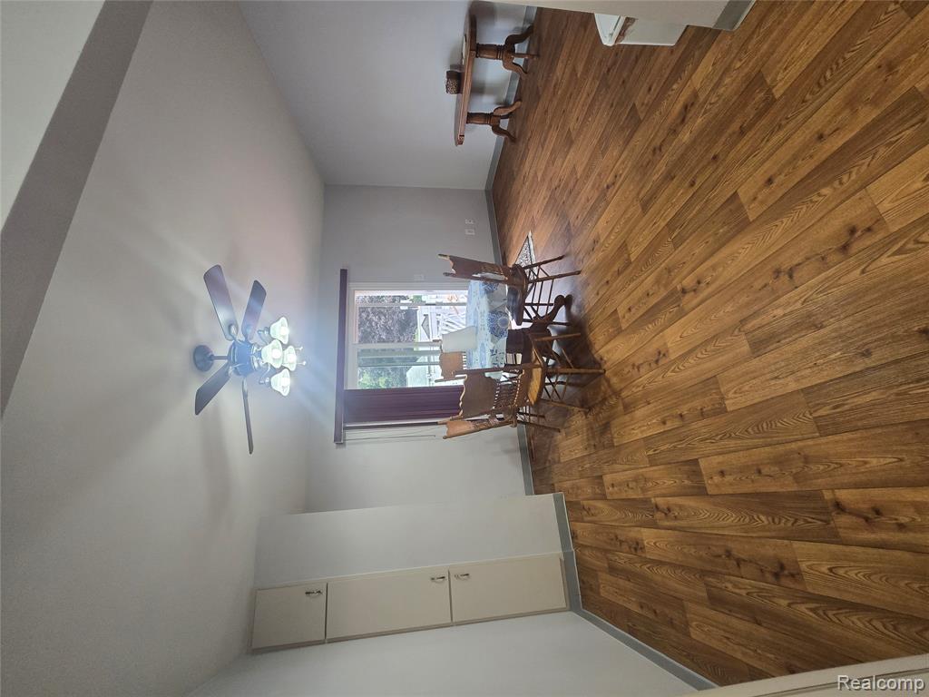 22792 Armstrong Avenue Property Photo 10