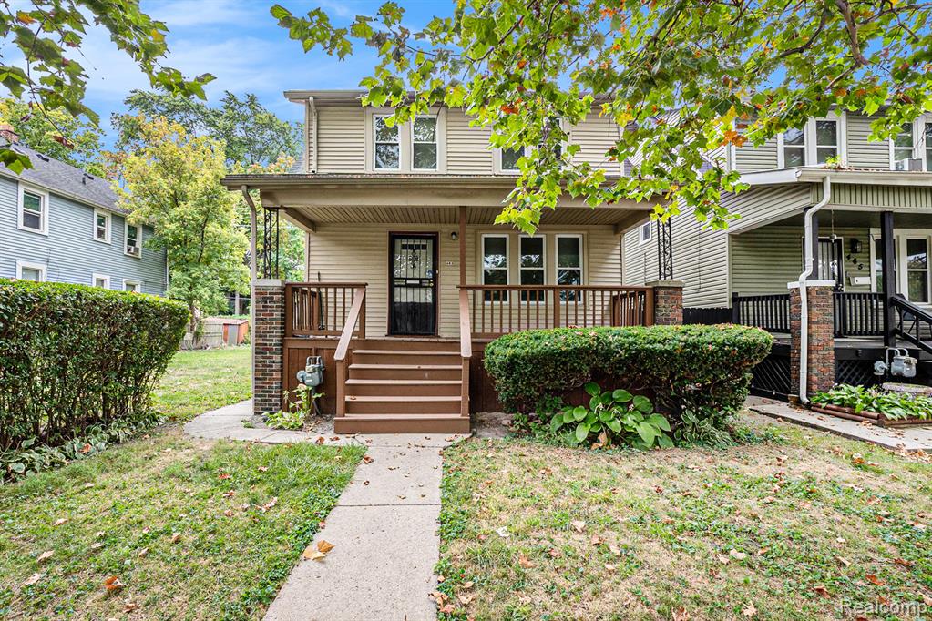 463 Kitchener Street Property Photo 1