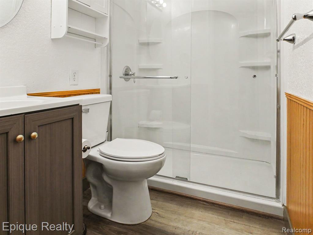 2789 Wellesley Drive Property Photo 10