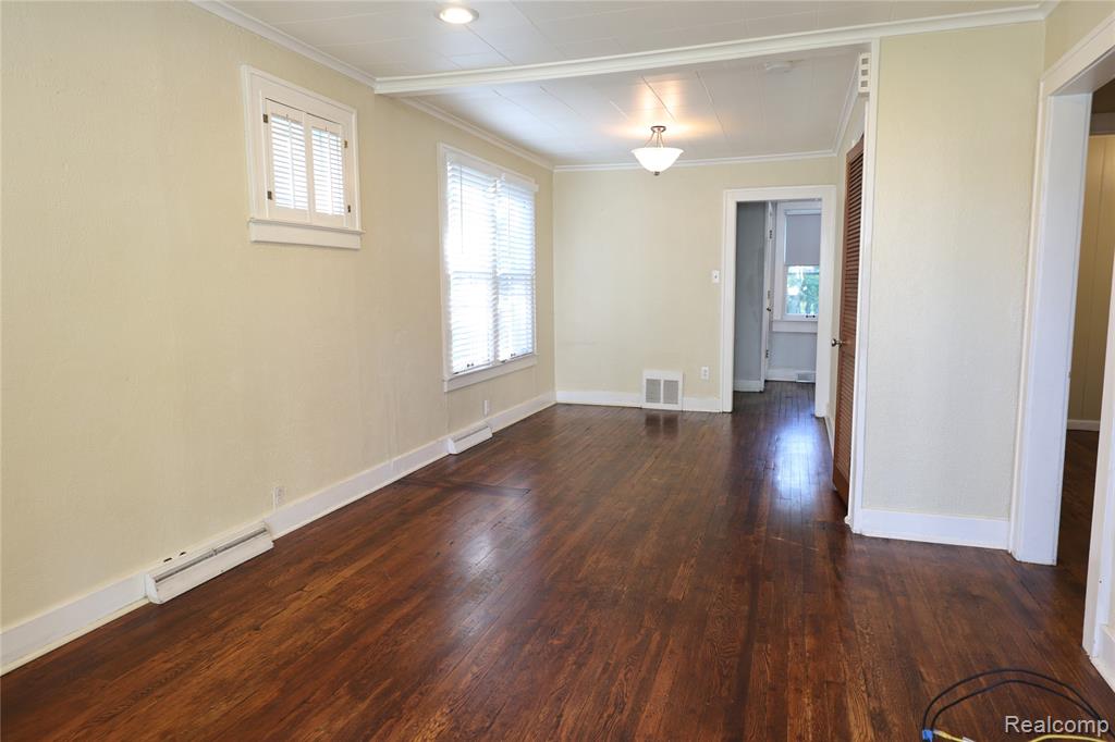 1244 Holland Street Property Photo 5