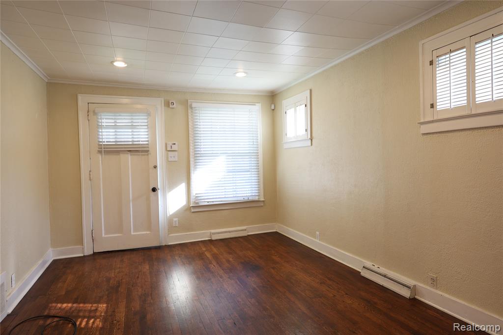 1244 Holland Street Property Photo 6