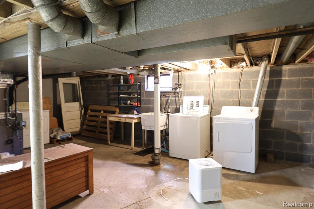 1244 Holland Street Property Photo 18