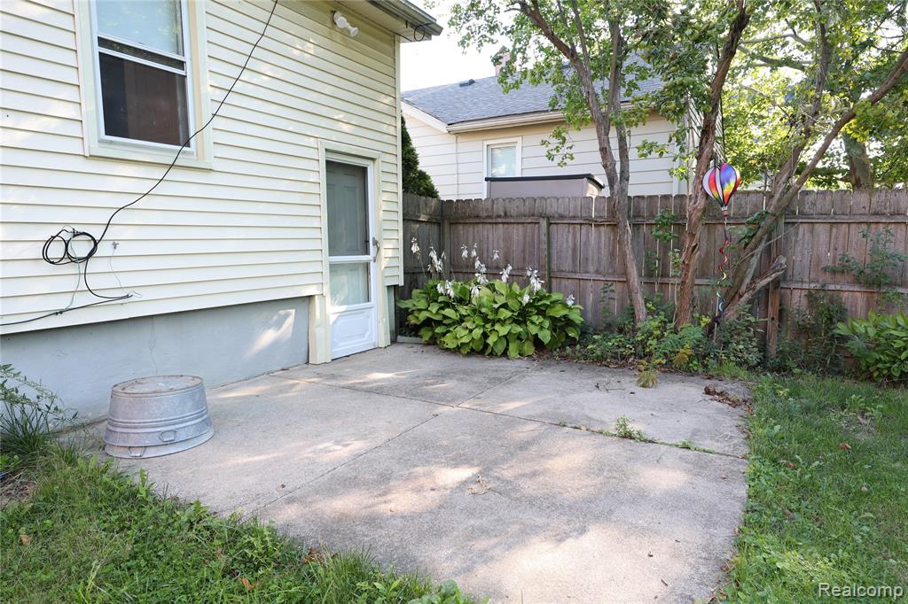 1244 Holland Street Property Photo 19